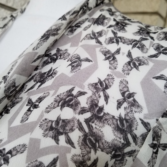 hinge silk blouse XS used - Picture 4 of 7